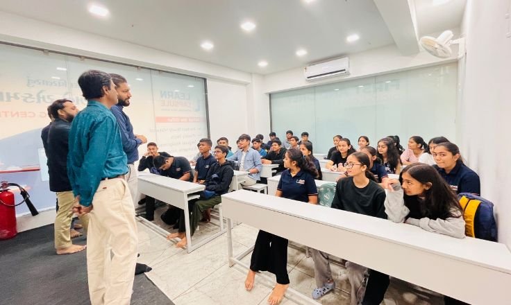 Teaching session at Learn Capsule